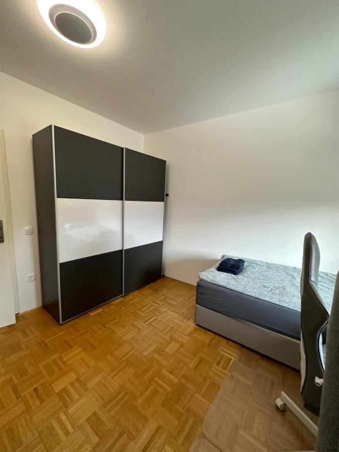 Granny'S Vintage Chic Apartment Maribor Exterior photo